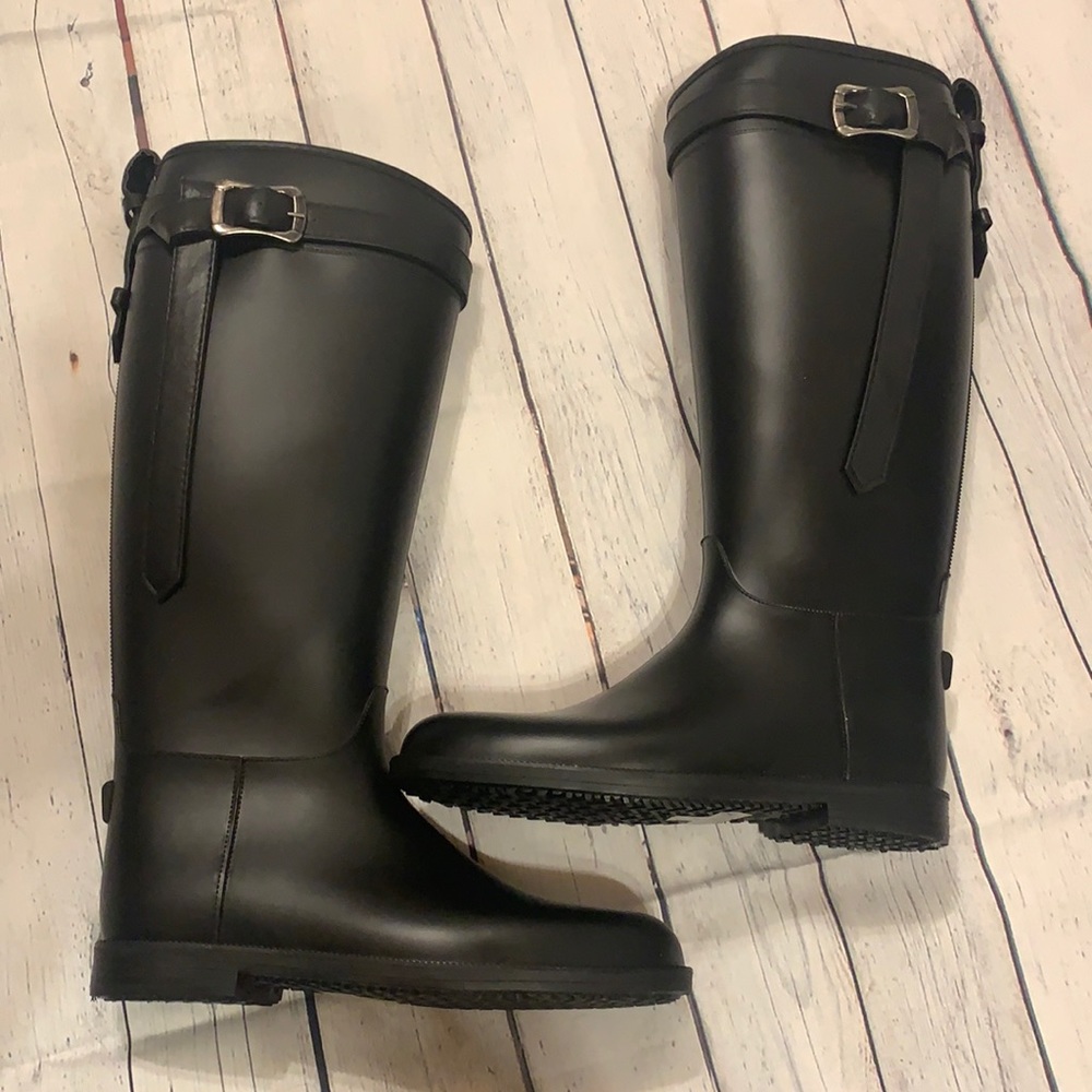 Dirty Laundry Black Rain Boots - Size 7.5